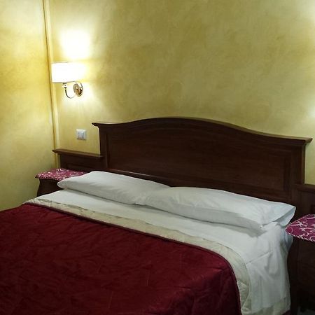 3 Lati Di Pitagora B&B Roma Eksteriør bilde
