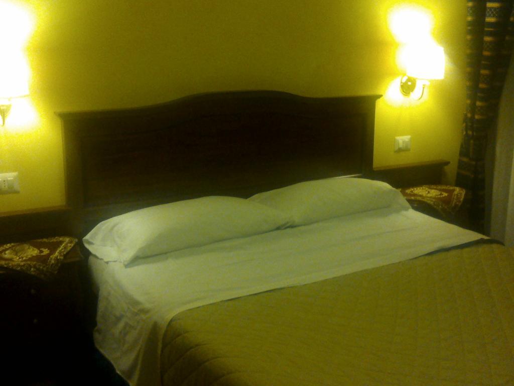3 Lati Di Pitagora B&B Roma Eksteriør bilde